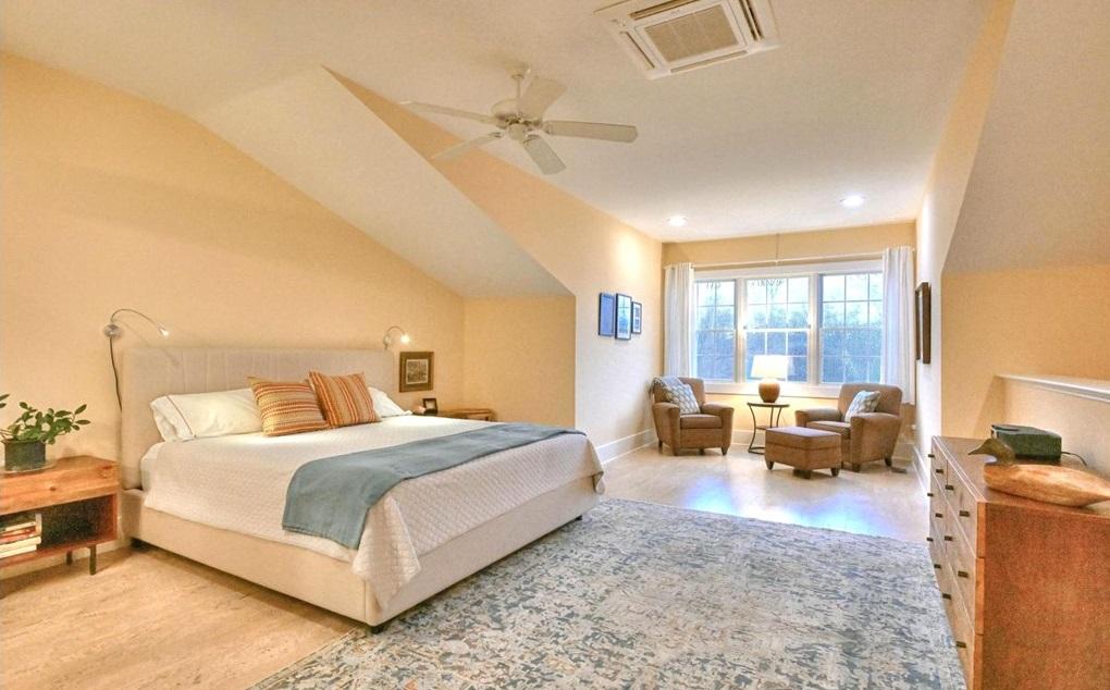 **TOMORROW** OPEN HOUSE in Canal Corkran!