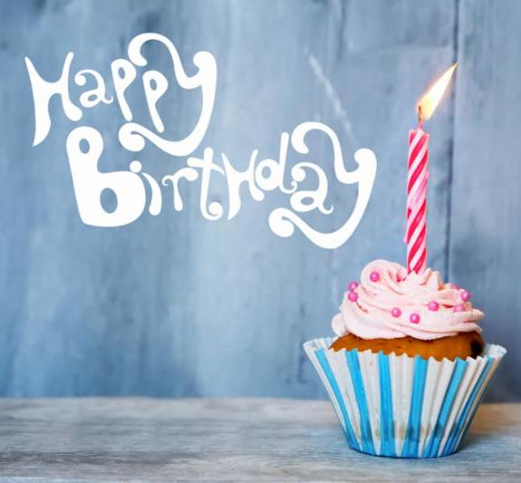 happy_birthday_cupcake.jpg