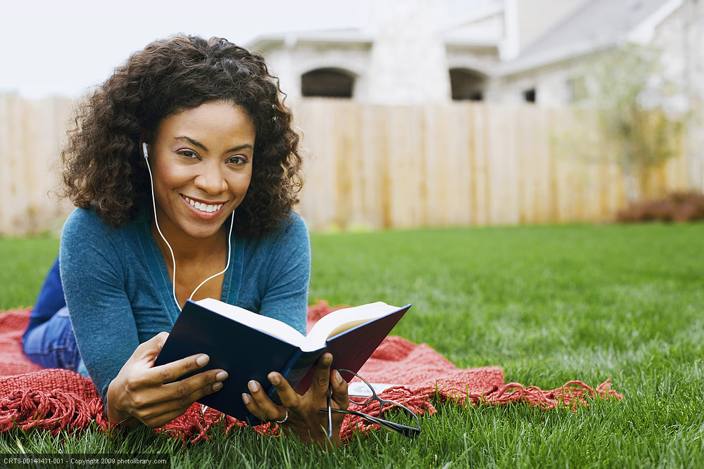 woman_reading.jpg