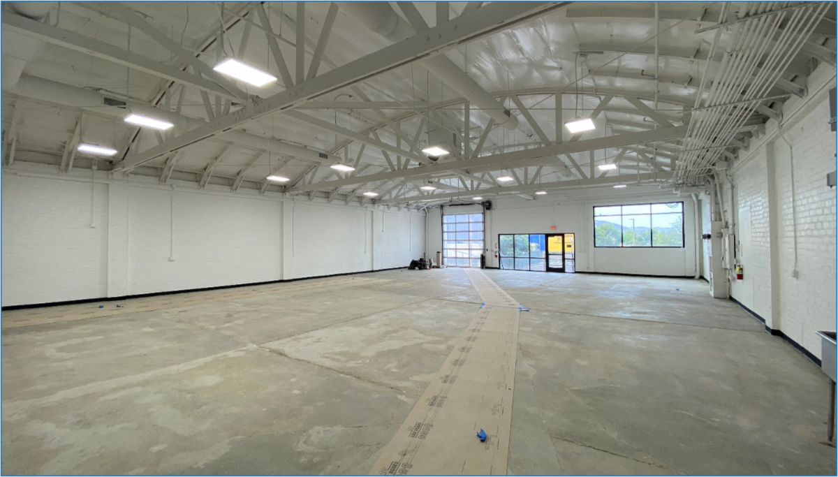 633 S San Fernando Blvd, Entire Building