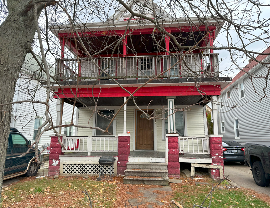 Tenant Occupied Duplex Home in Cleveland