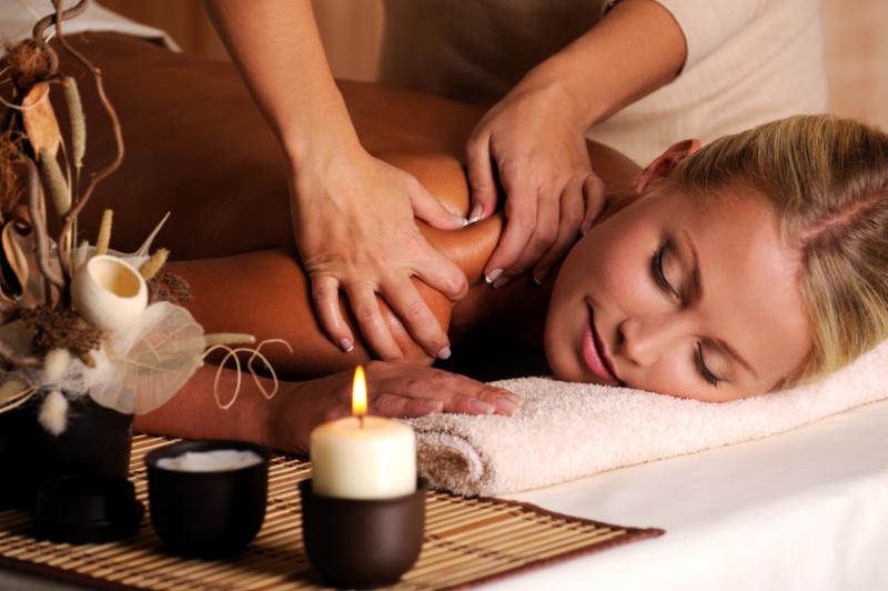 shoulder_massage_female.jpg