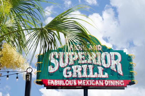 Superior Grill sign