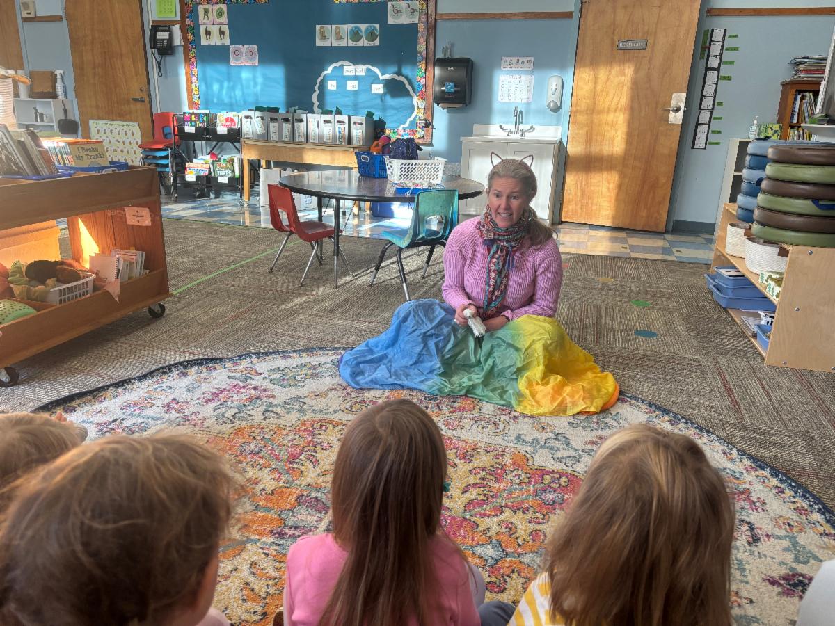 puppet story time with kindergarten
