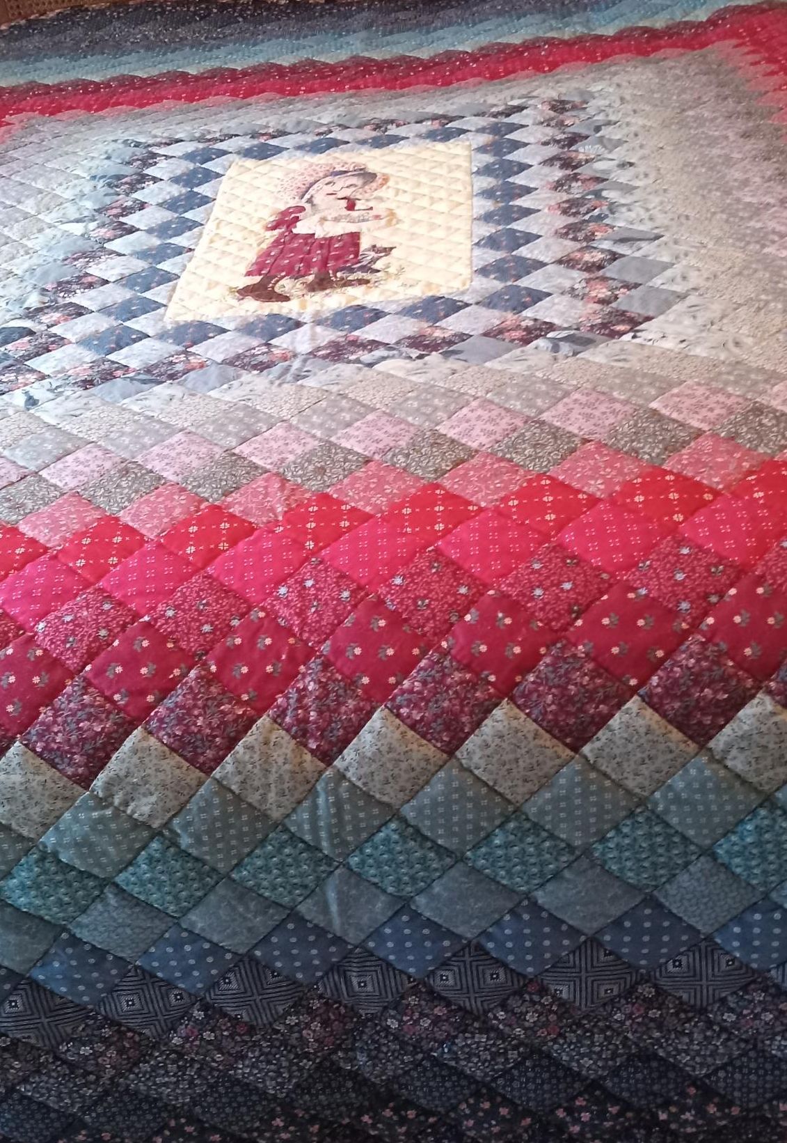 Quilt and Fabric Sale! Like a mini Quilt Show and 8 a yard fabrics too!