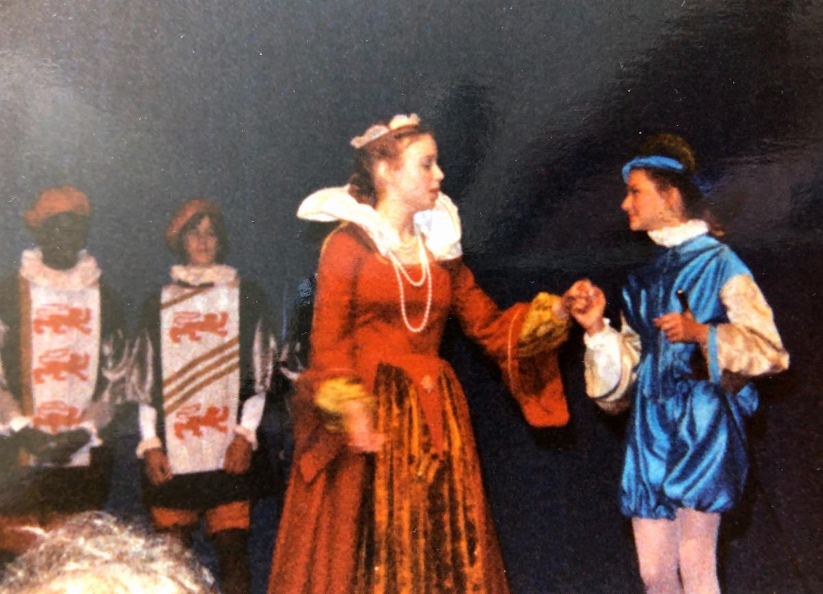 Melanie as Queen Elizabeth_8th grade play.jpeg
