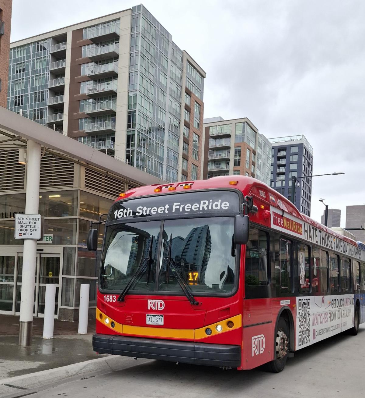 A photo of the newly rebranded 16th Street FreeRide shuttle