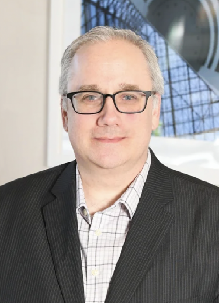 Headshot of Dan Noyes, CEO of Tech Goes Home