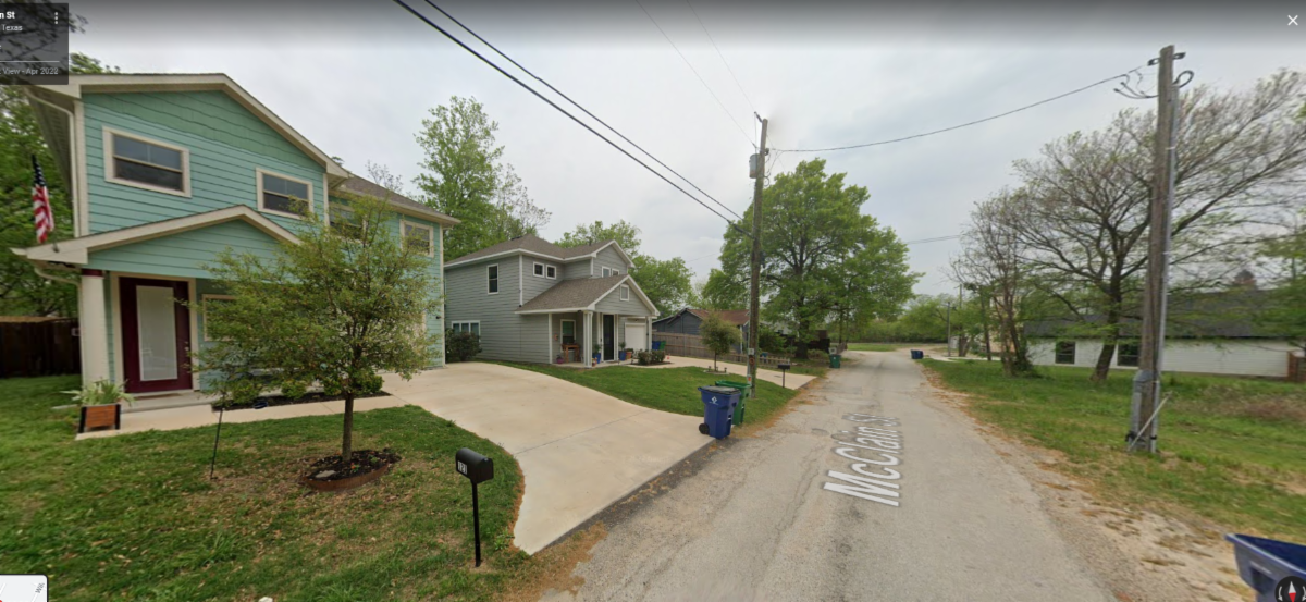 70K Vacant Waxahachie Lot Surrounded by 350K+ NewBuilds😻