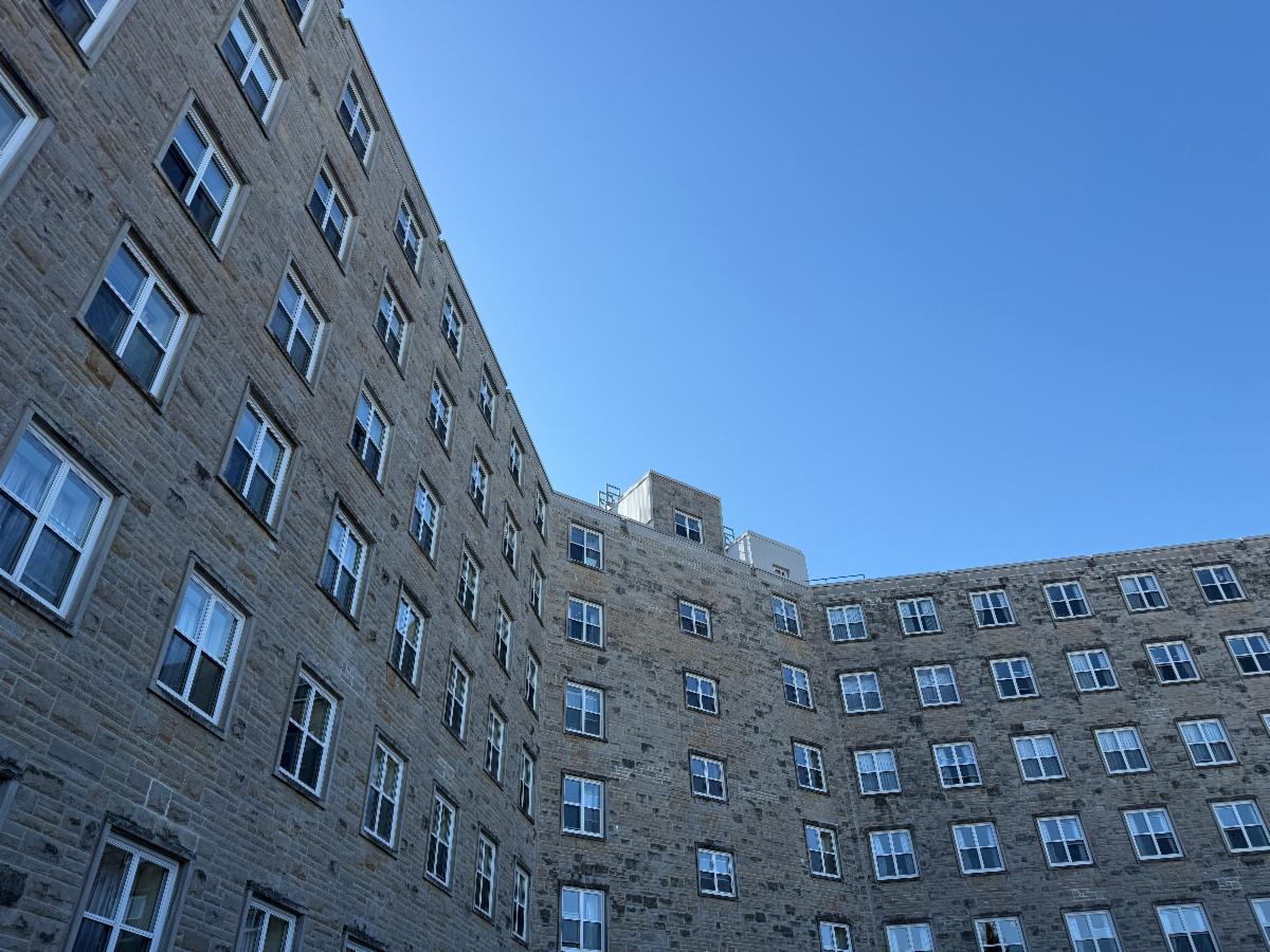Victoria Hall with a blue sky