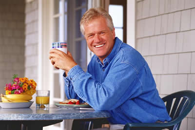 outdoor-breakfast-man.jpg