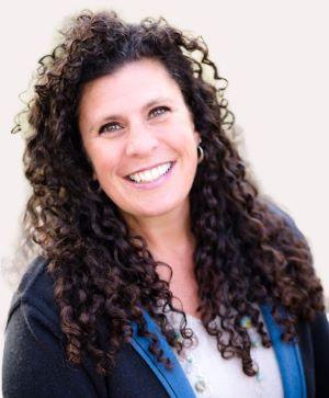 Sylva Yeghiayan headshot