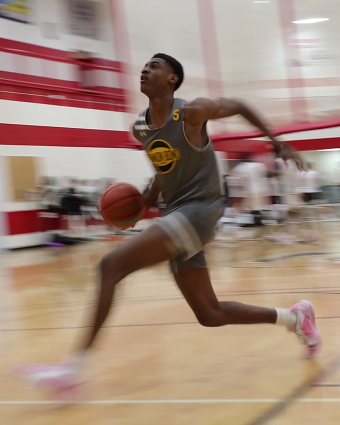 Kaden Johnson in action at the Playmakers Invitational