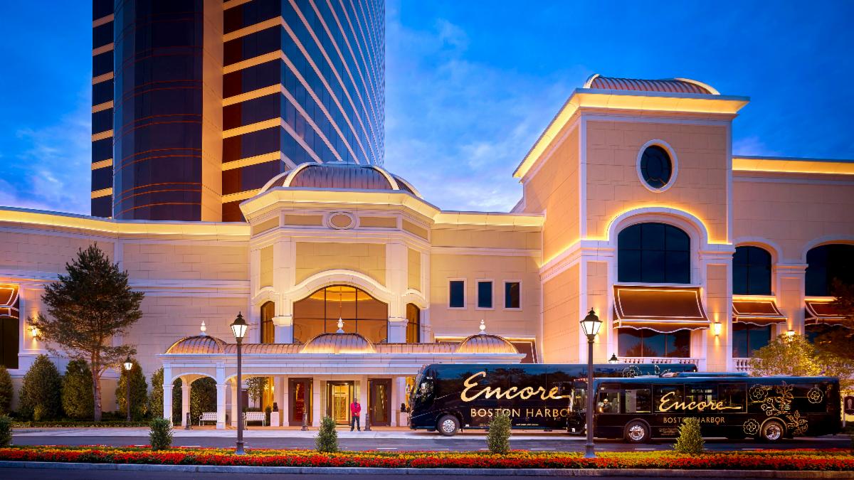 Exterior BH-Buses-Barbara Kraft_06-24.jpg