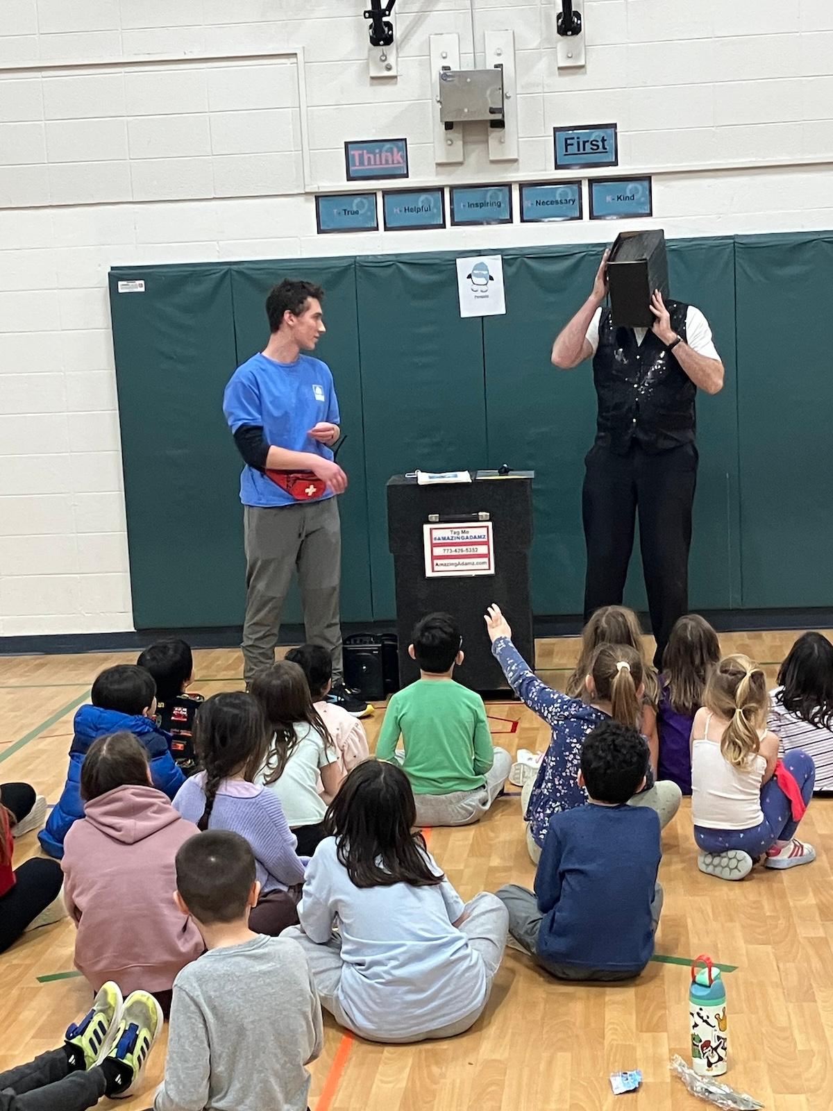 Adventure Campus Kids with Entertainer