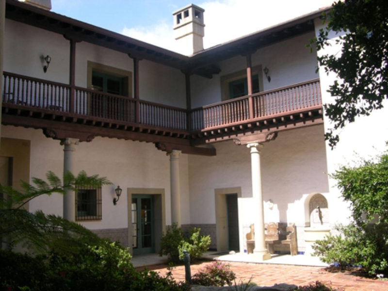 Photo of second story balcony.