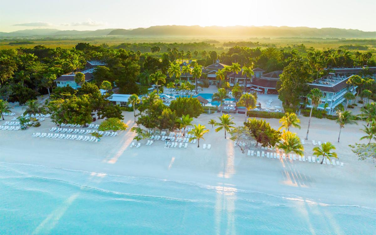 Couples Resorts 2025 Early Booking Sale is Here!