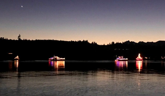 boatparade.jpg