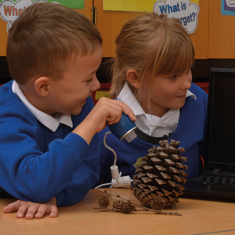 Exploring with Easi-Scope