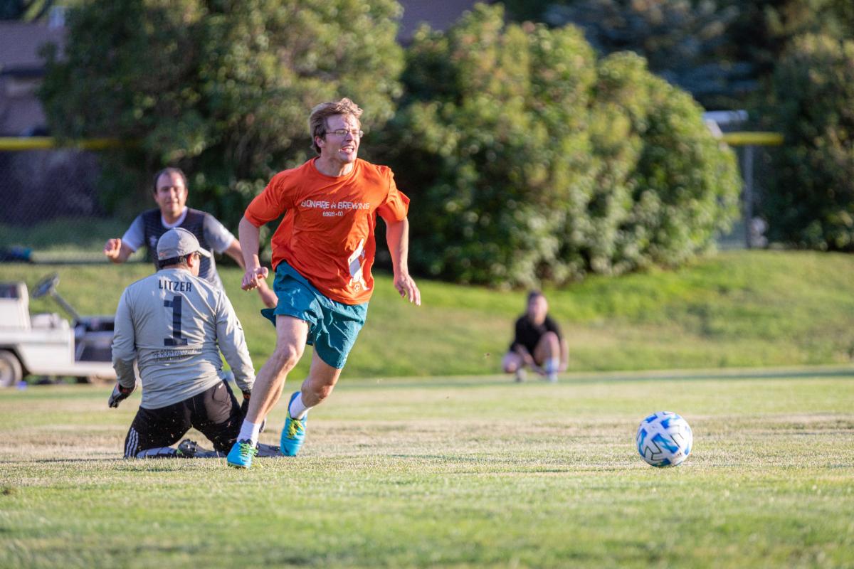 Sign Up for Adult Summer Leagues!