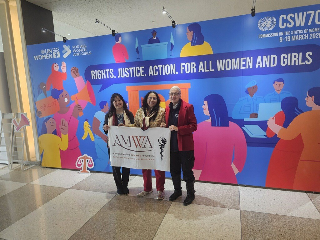Photo of Dr Gloria Bachmann presenting at the UN