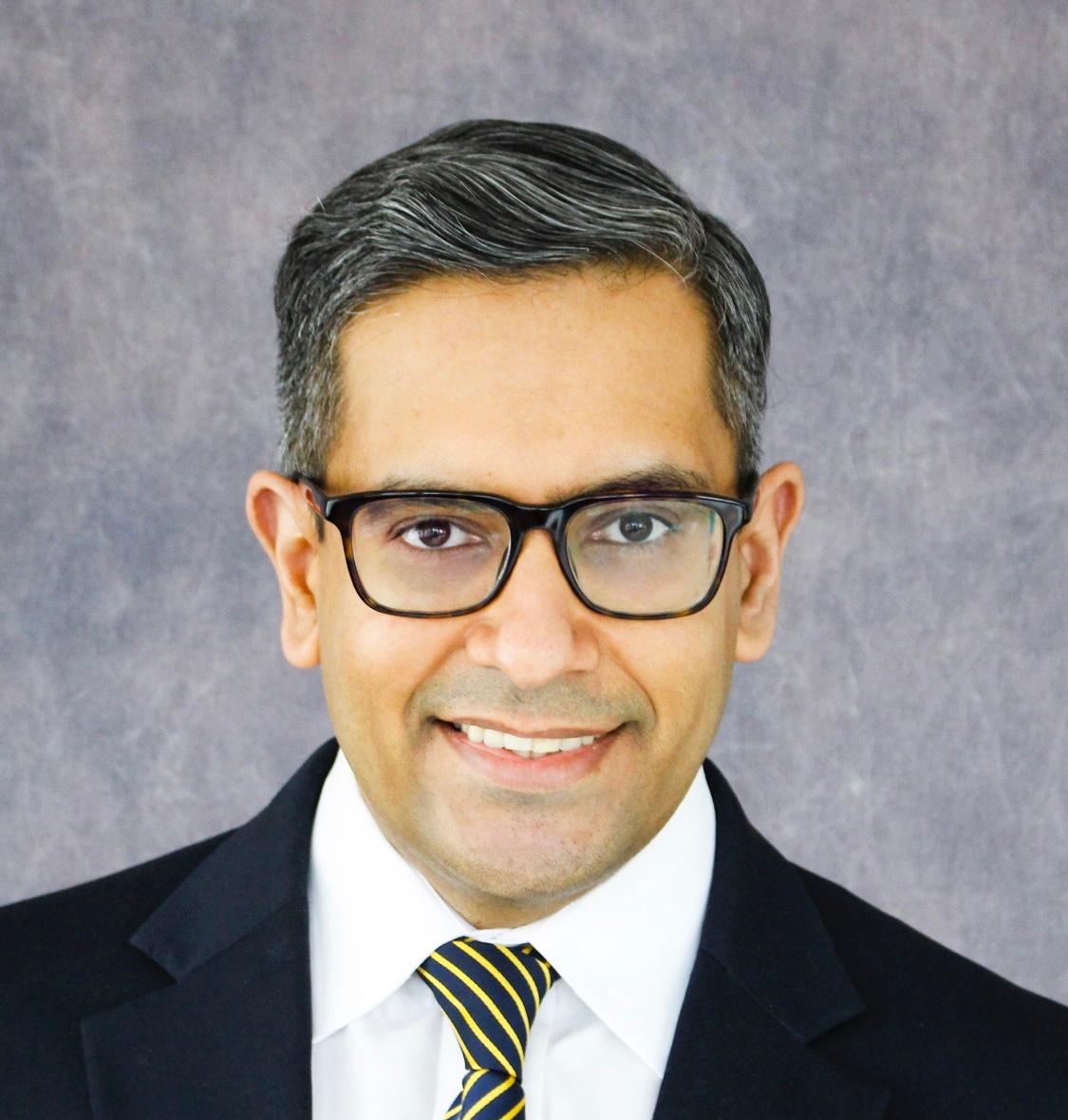 Dr Mayur Narayan
