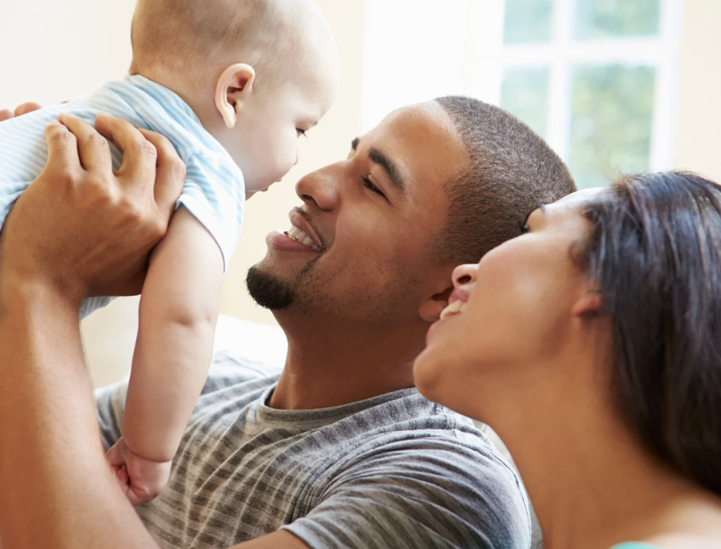 Family receiving help finding health coverage
