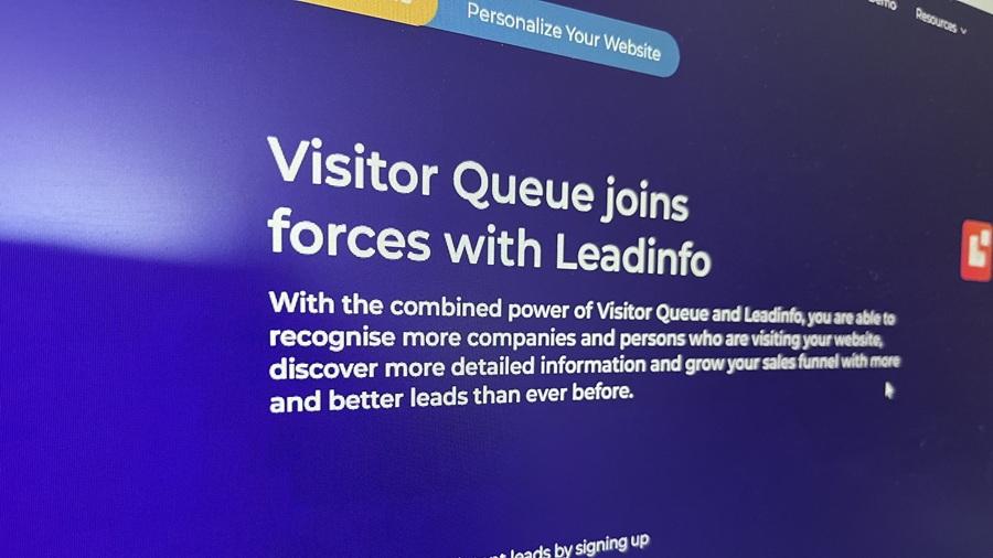 London Inc. Weekly weekly London Inc. Weekly