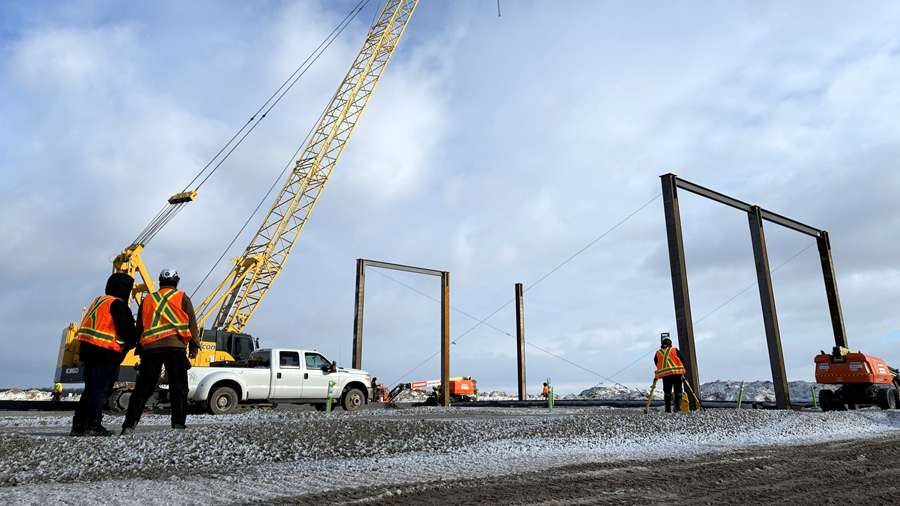 London Inc. Weekly weekly London Inc. Weekly