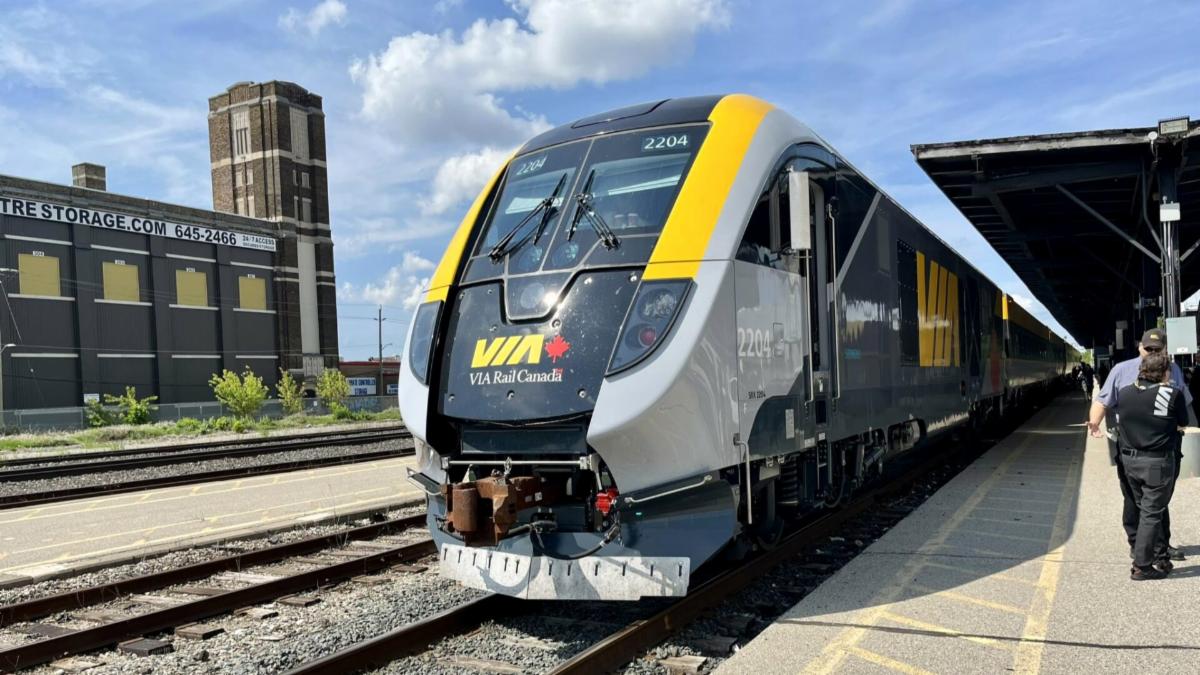 London Inc. Weekly weekly London Inc. Weekly