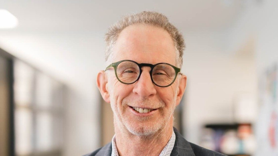 London Inc. Weekly weekly London Inc. Weekly