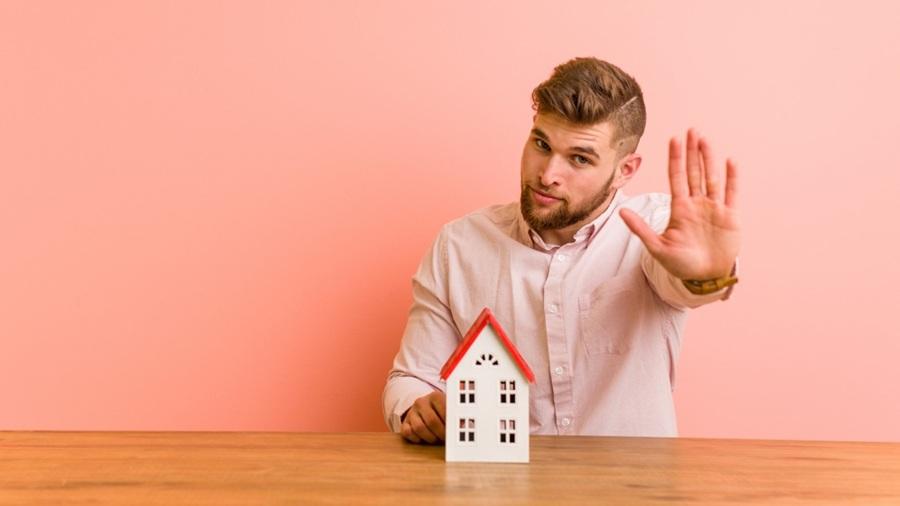 London Inc. Weekly weekly London Inc. Weekly