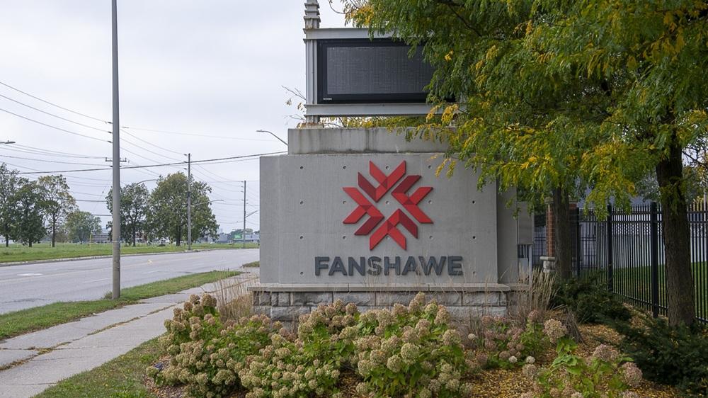 London Inc. Weekly weekly London Inc. Weekly