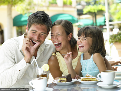 laughing-eating-family.jpg