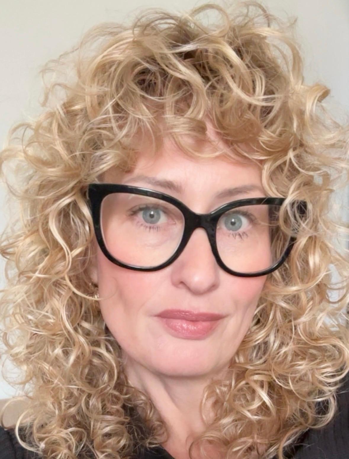 Stephanie Malmberg headshot