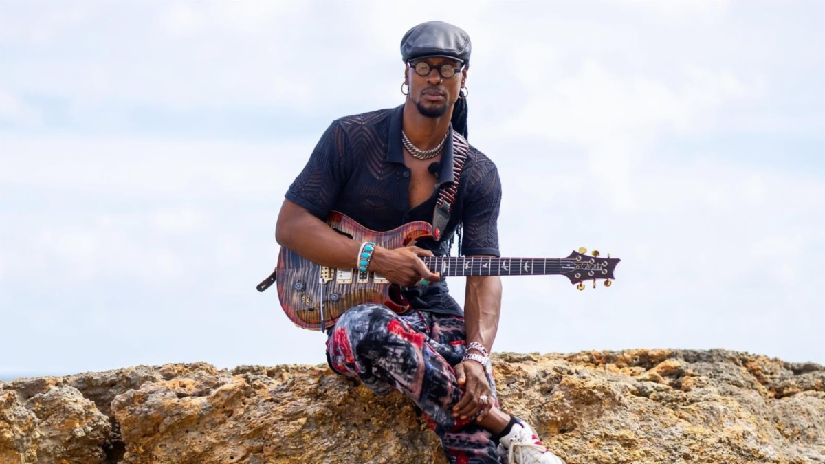 Omari Banks
