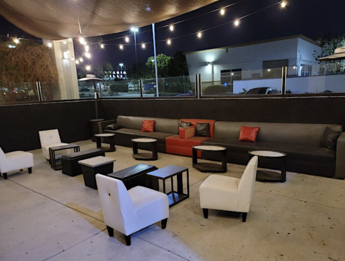 AZ YET Grammy Award Winning R&B Group LIVE This Friday / Mix Champagne