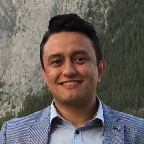 Headshot of José Eduardo Villalobos Graillet