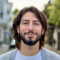 Eric Anderson Headshot