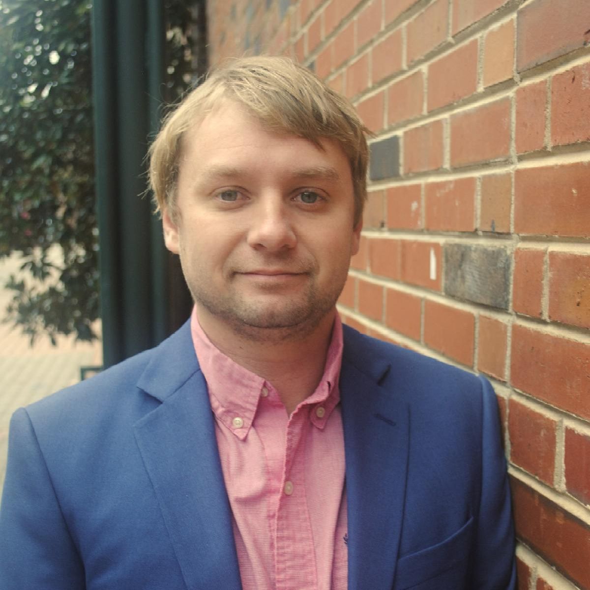 Headshot of Thomas Rogers