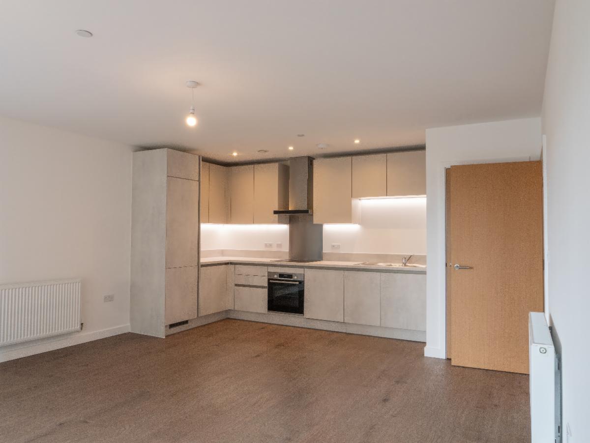 Before: empty kitchen/diner