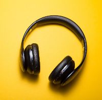 Wireless headphones