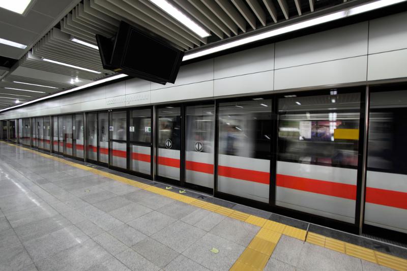 moving_subway.jpg