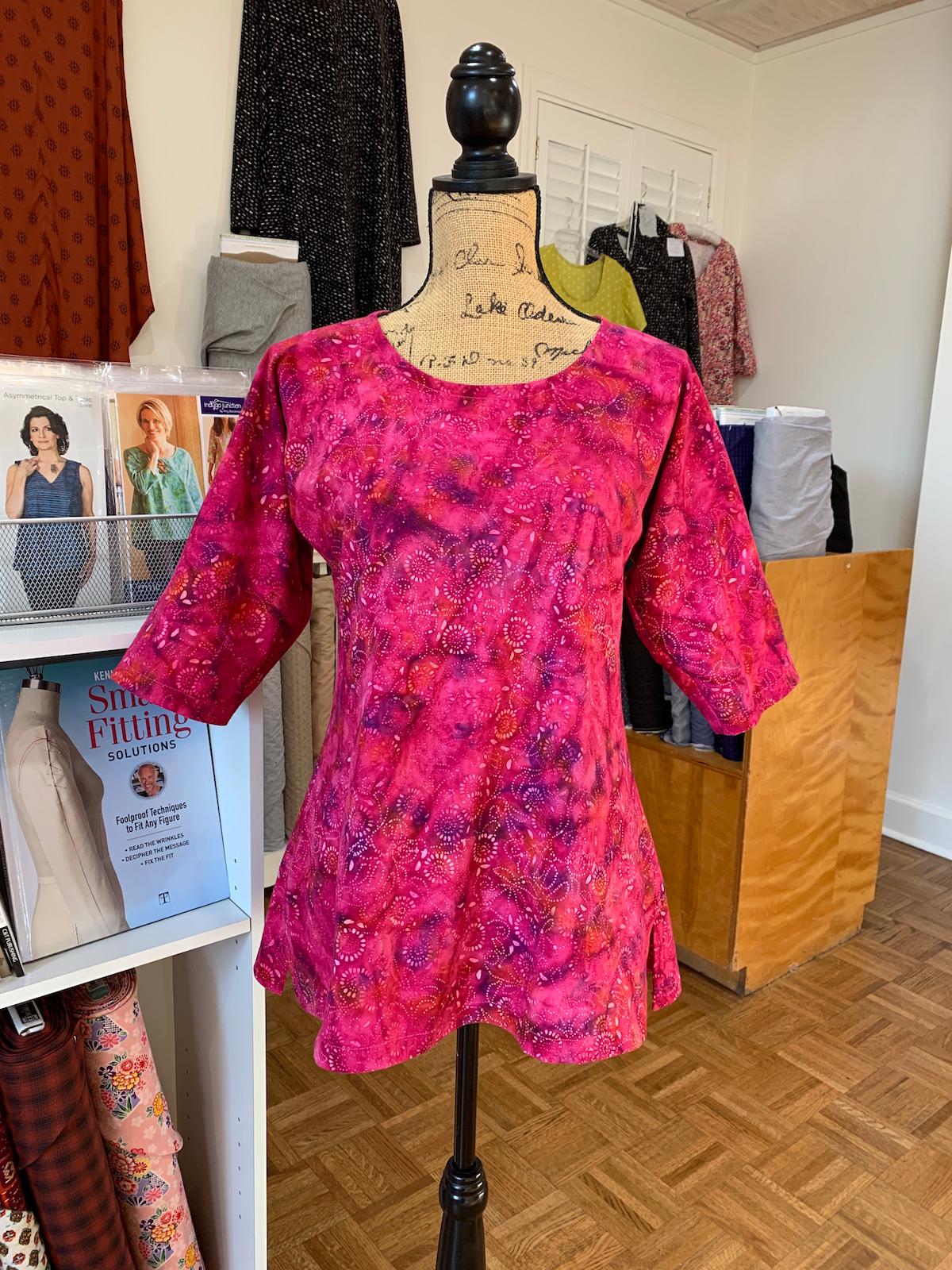 simple elegant tee pink