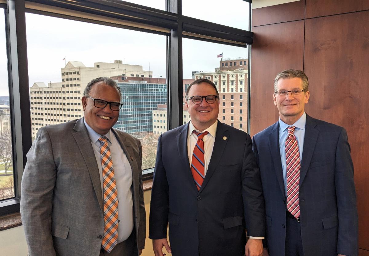 WMU Pres. Montgomery, Speaker Hall, and MASU CEO Hurley