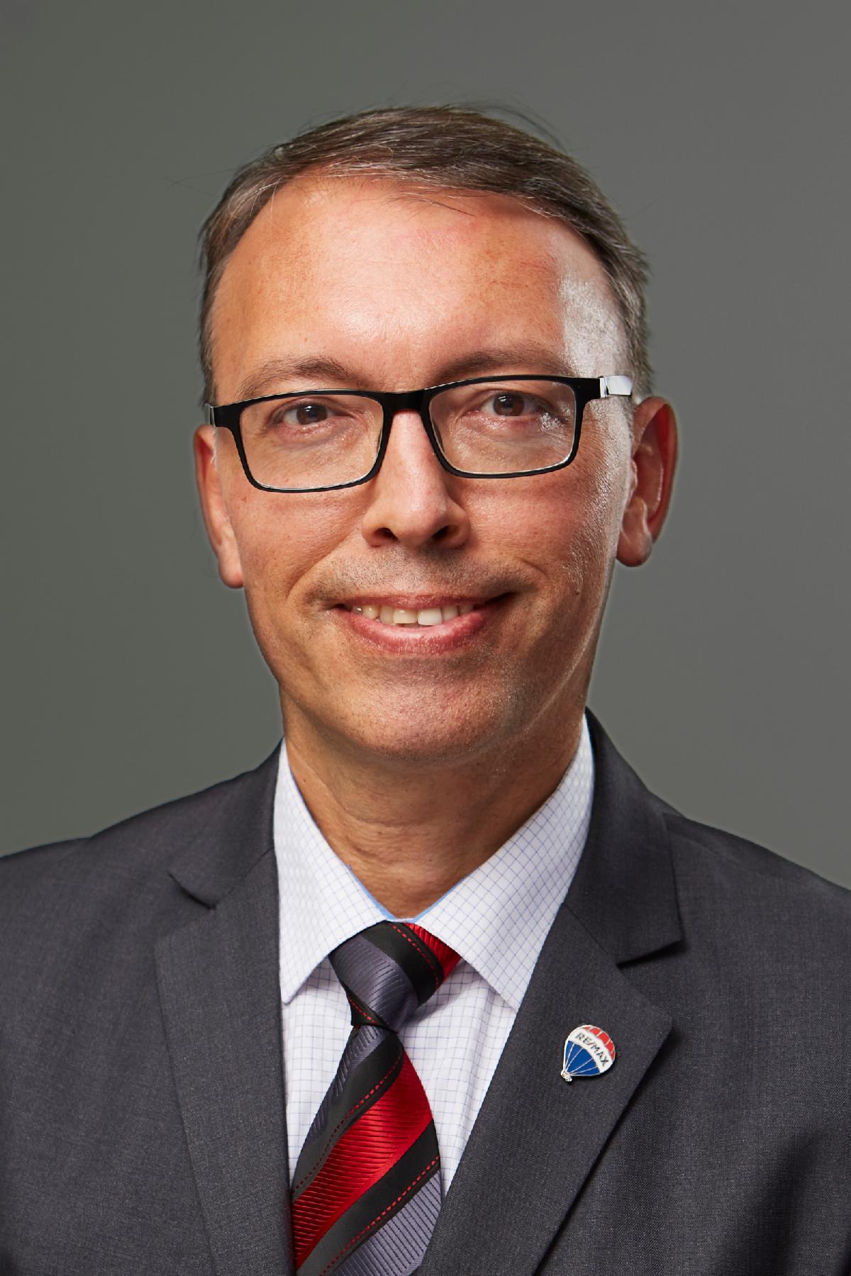 Kalin Ivanov_portrait ReMax Edge.jpg