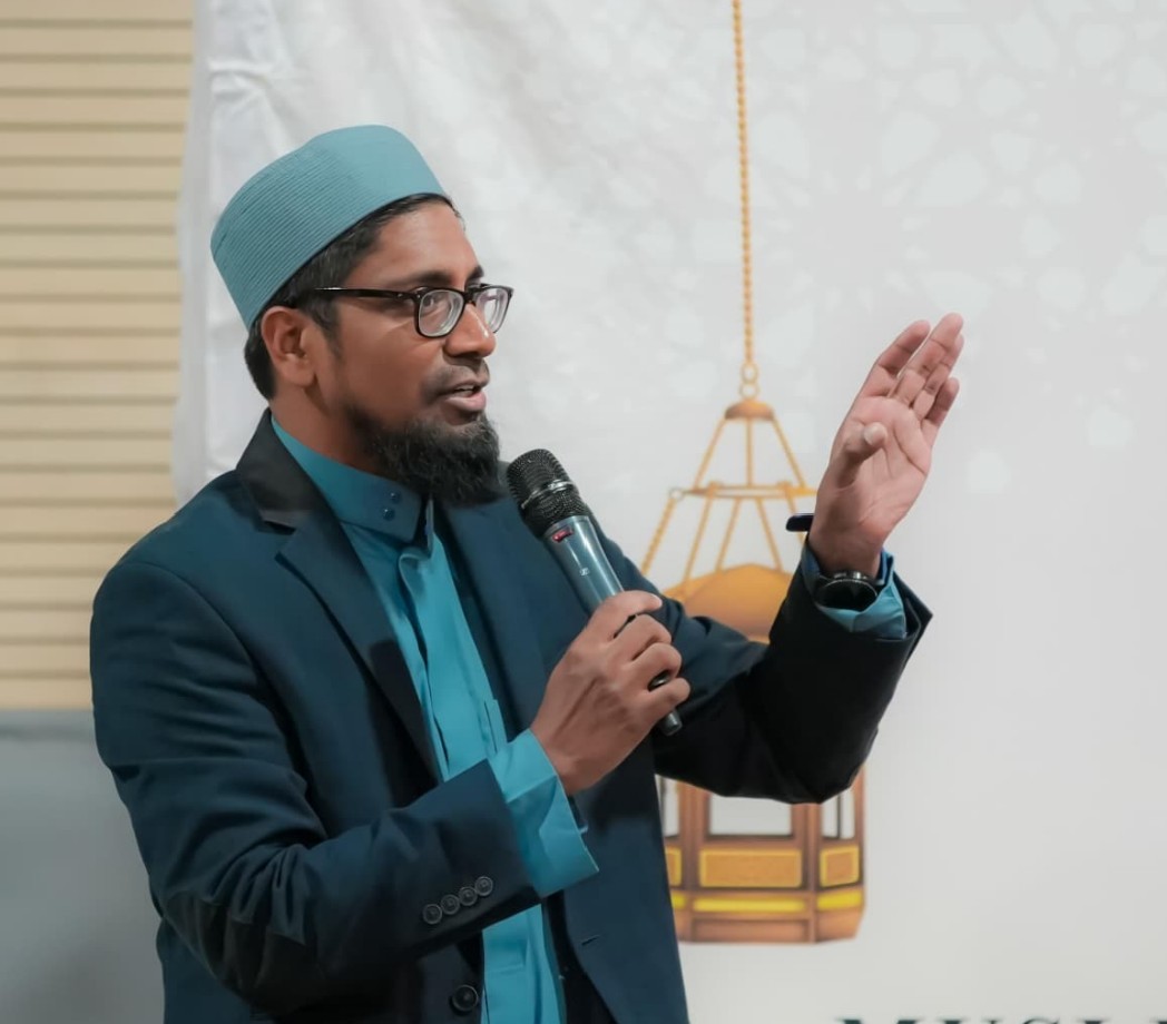 Br Ahmed