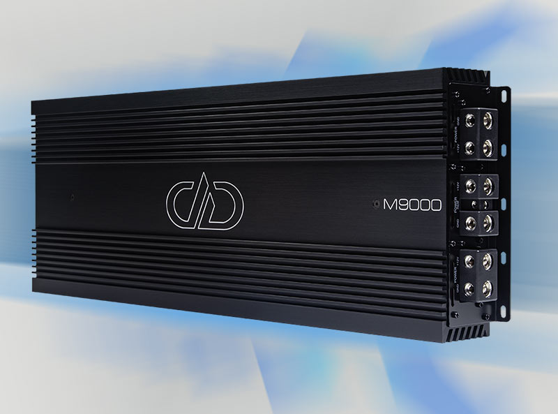 M9000 amplifier upright view of top heatsink logo and model name and part of power panel