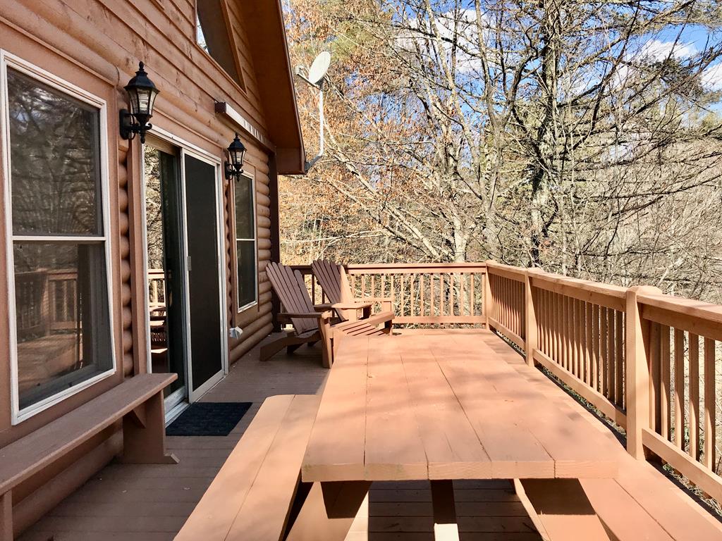 West Jefferson Area Vacation Rentals & Sales