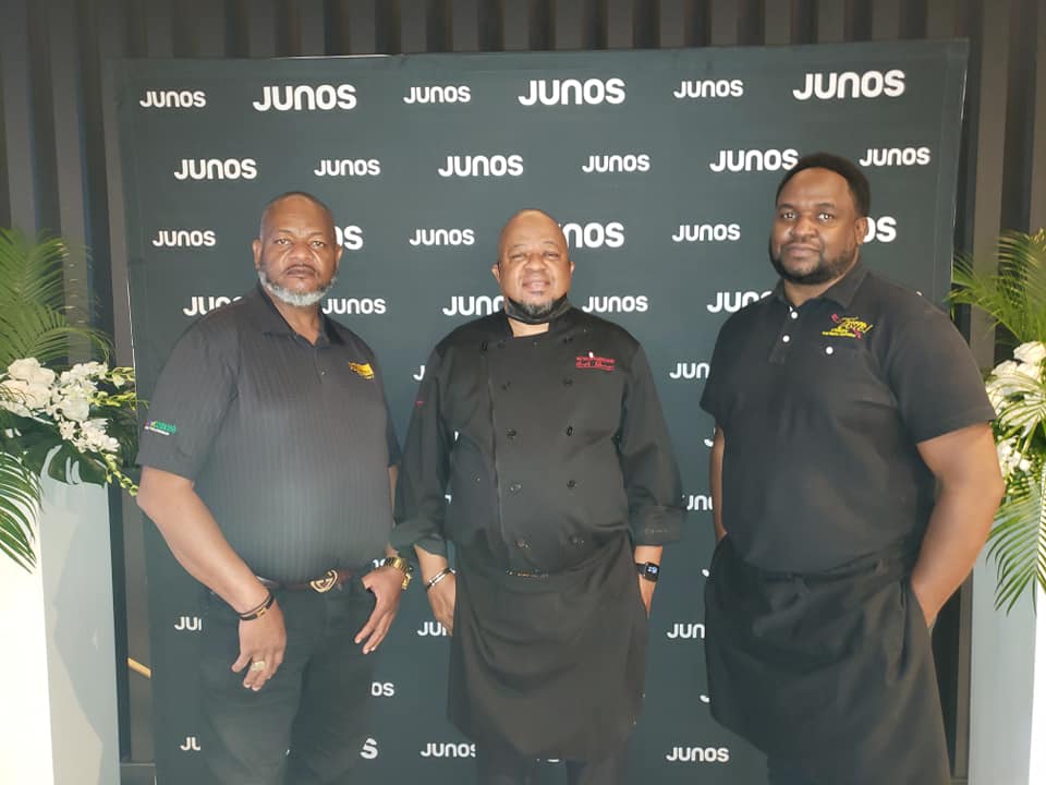Junos 2022 Selwyn brothers.jpg